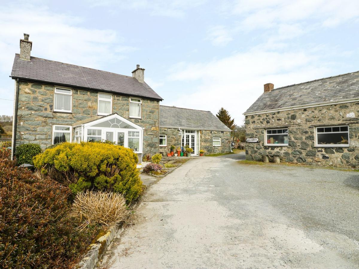 Villa Bwthyn Ael Y Bryn à Dolbenmaen Extérieur photo